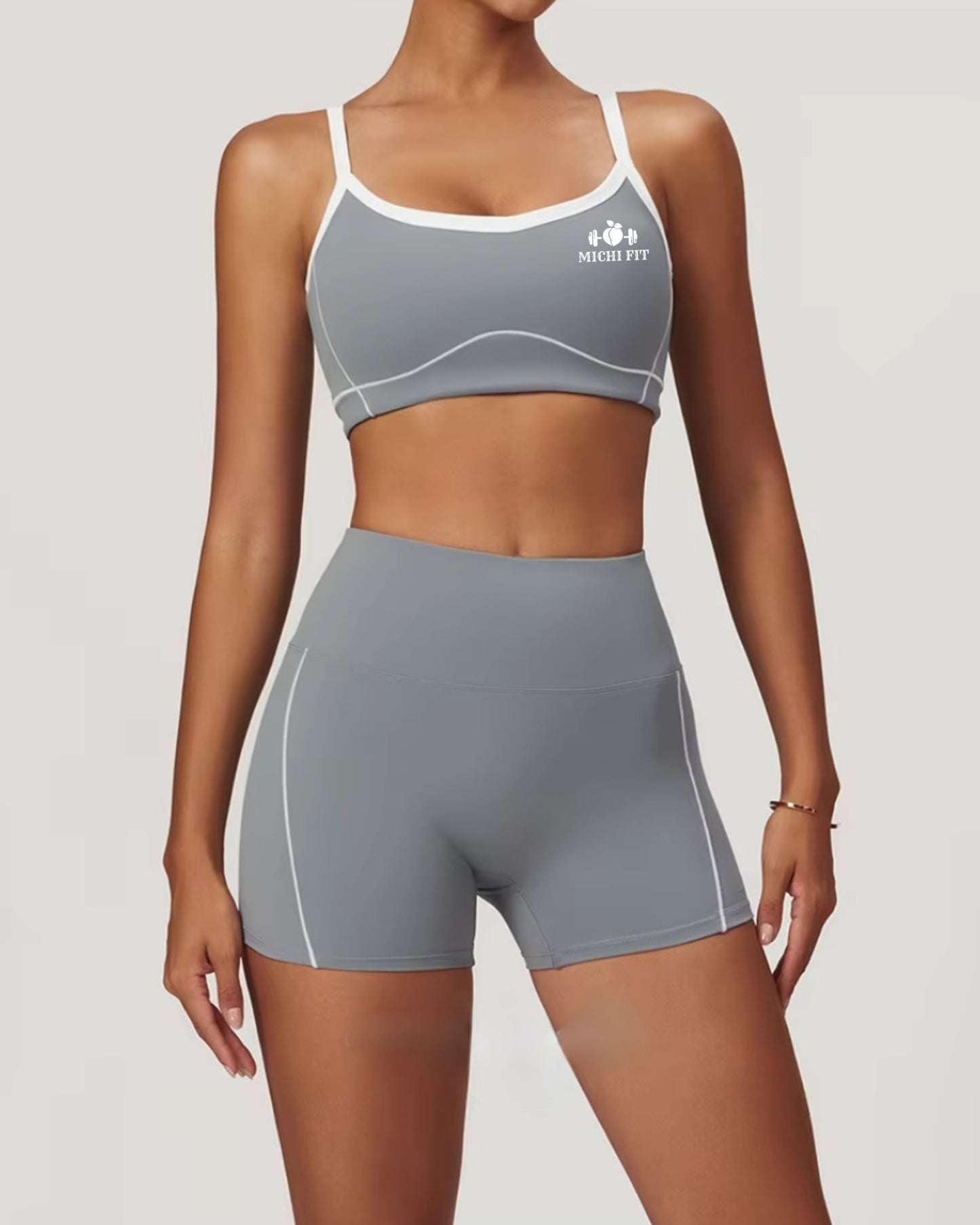 The Bella Set